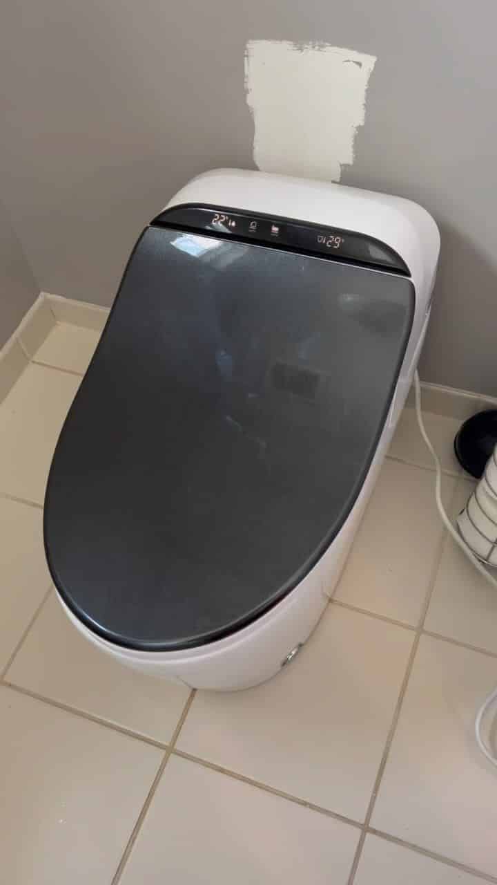 Toilet Installation and Repair image